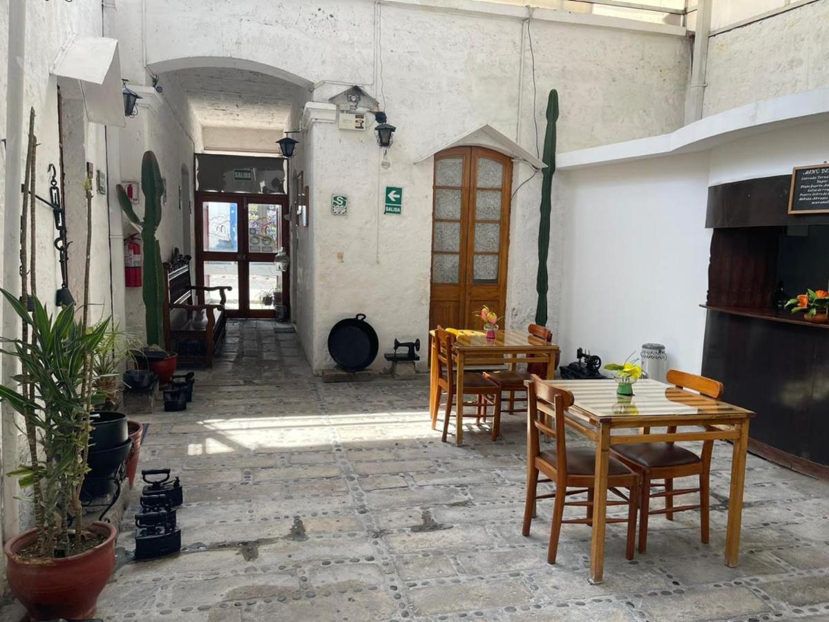 Pensión La Compañía De Jerusalen 2*